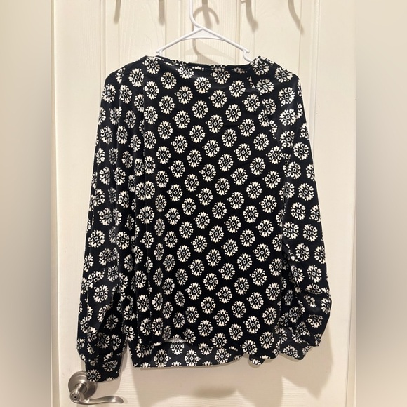 NWT Loft Geo Velour Sweatshirt xl new top shirt - Picture 7 of 9